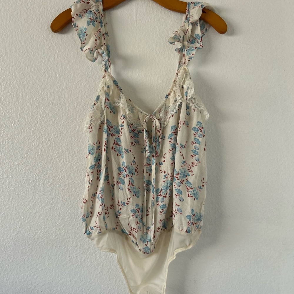 FP intimately Take It Away Lace Floral Bodysuit Ivory Combo Size M